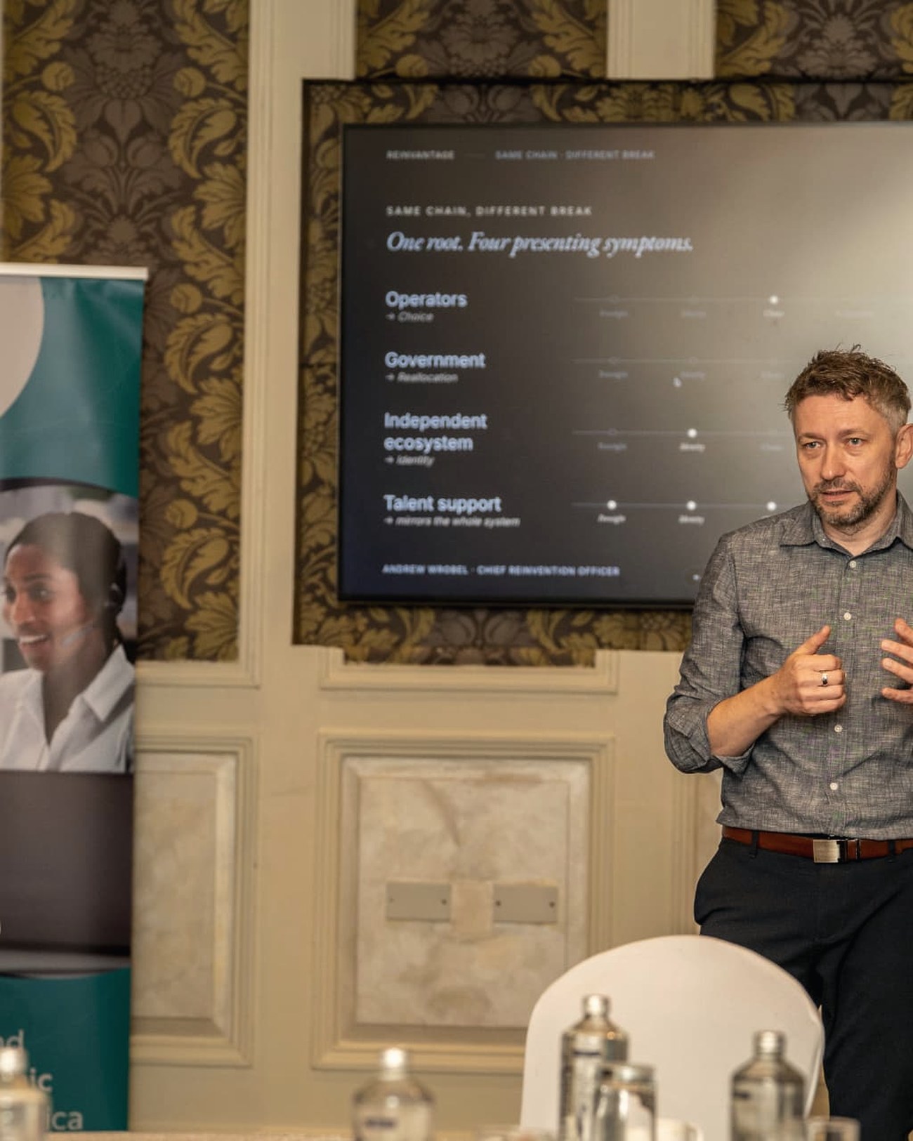 Leadership conversation during a Reinvantage workshop